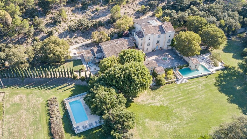 A chateau for 20 people with luxurious amenities - Aix-en-provence