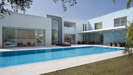 CAE059 Beautiful Infront Swimming Pools