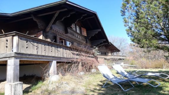 WONDERFUL AUTHENTIC CHALET WITH GREAT VIEWS - GSTAAD