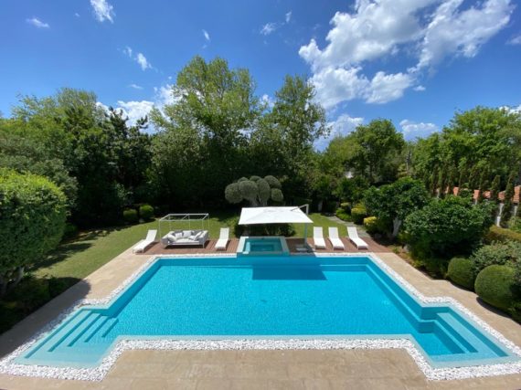Outdoor Pool View with Sitting