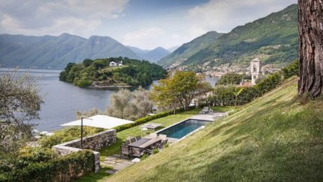 Relaxing view of Lake Como