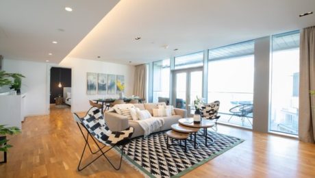 Extravagant Bluewaters Island Flat with Sea Views
