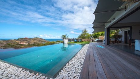 Serenity Villa nestled atop a Small Hill in Petit Cul de Sac