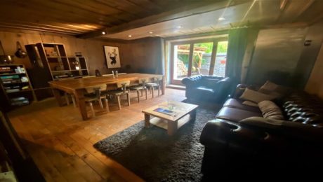 CHARMING CHALET IN CHAMONIX VALLEY