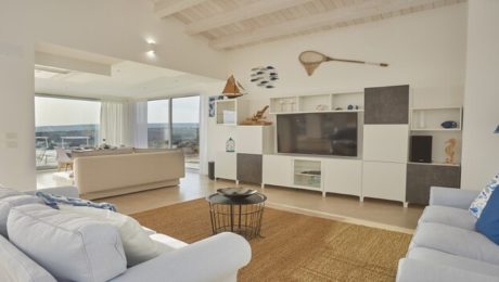 FANTASTIC VILLA WITH HEAVENLY FEATURES