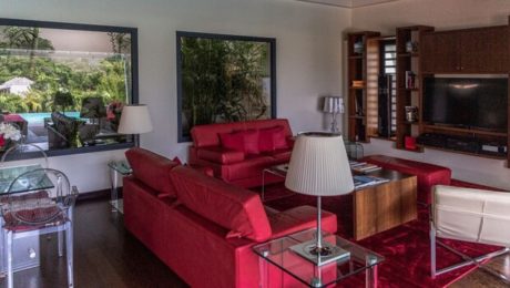 LUXE WINE RED VILLA WITH PANORAMIC SEA VIEWS