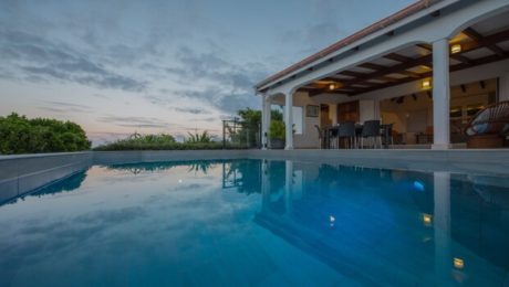 RUSTIC ROMANTIC VILLA WITH LOVELY OCEAN VIEWS
