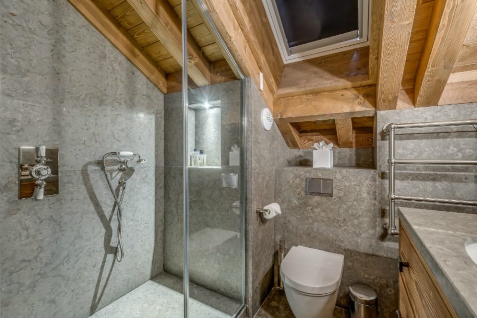 20 bathroom