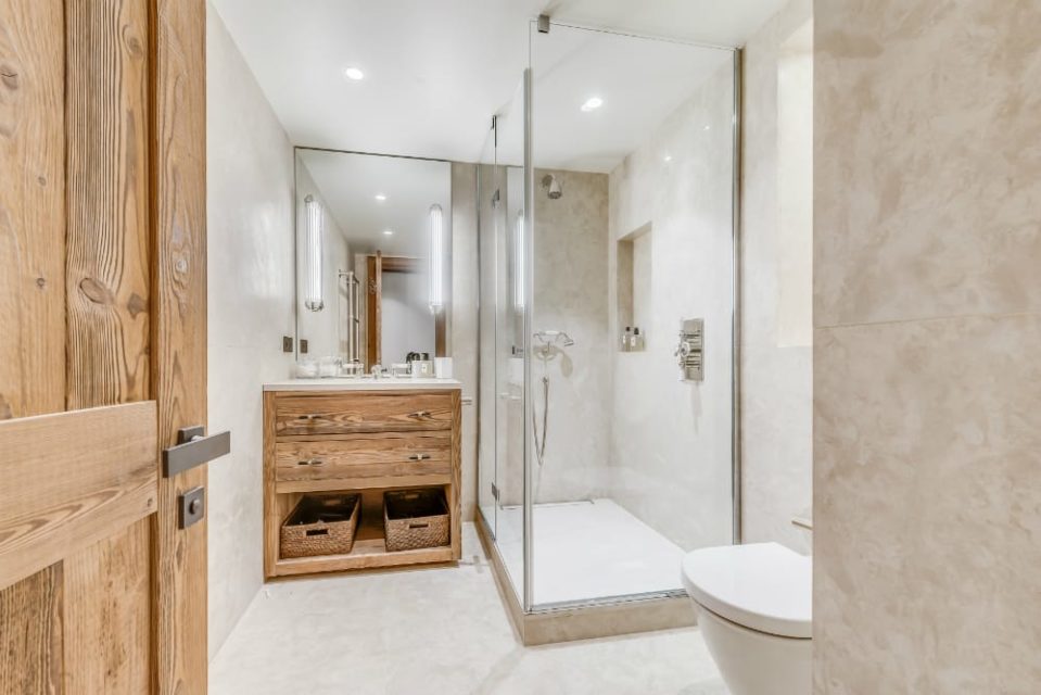 23 bathroom