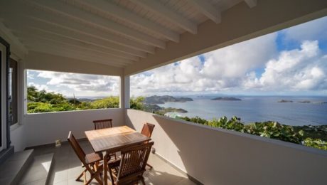 FLUFFY CUMULUS VILLA WITH BREATHTAKING OCEAN VIEW