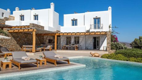 14 M FOUR Villa pool and sun deck