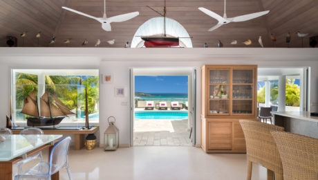 dining area with seiling fan